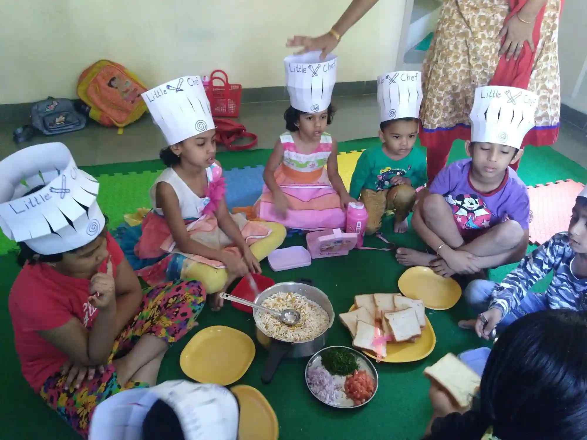 The Red Apple Play School ,Kothrud (Pune)photogallery